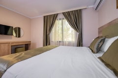 Premium-Suite-Bedroom-Ocean-Bay-Hotel